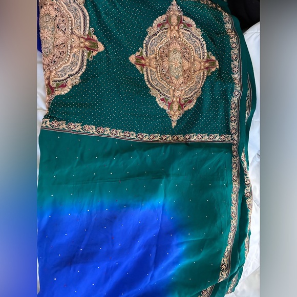 Designer Sona Chaandi sari saree turquoise gold work engagement wedding ombré - Picture 5 of 5